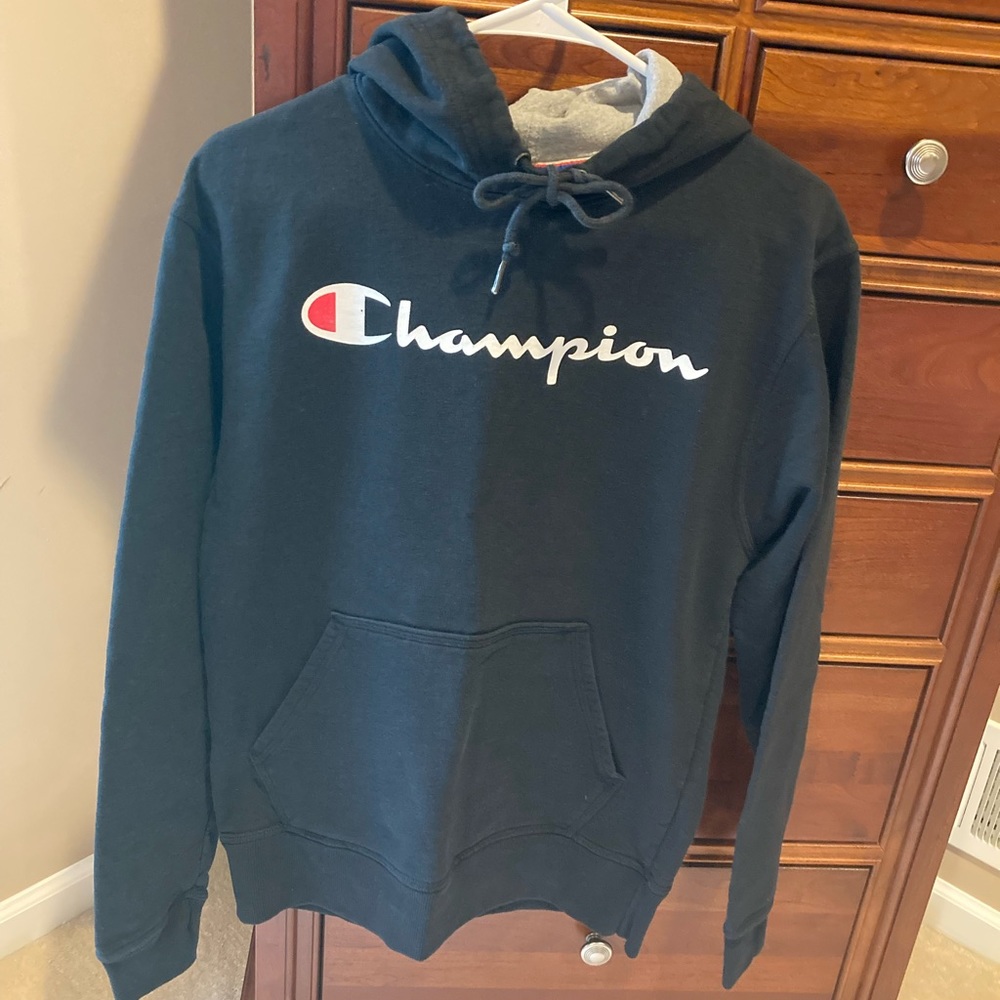Champion men’s hooded sweatshirt, black, size small